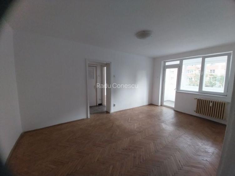 Proprietar, vand apartament 2 camere Crangasi