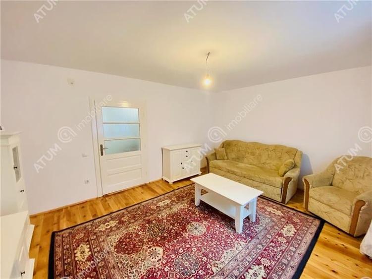 Casa renovata cu 2 camere si curte libera de 118 mp in zona Lazaret - 10