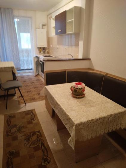 Vind apartament cu 1 camera zona centrala in Floresti - 3