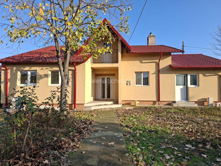 Casa RATESTI/Patuleni- Arges, renovata/finisaje moderne, teren 1055mp.