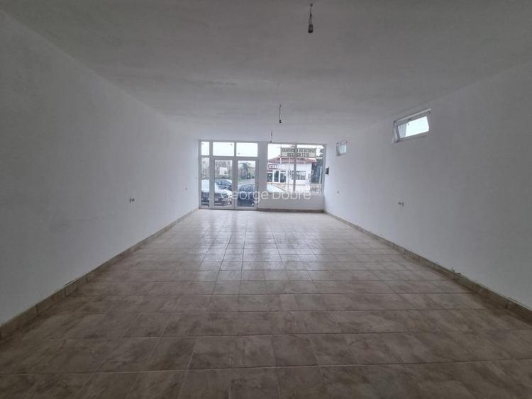 Spatiu 58 mp de inchiriat cu parcare Voluntari Bdul Pipera stradal