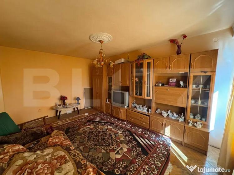 Apartament 3 camere, decomandat 72 mp, zona central Simeria - 14
