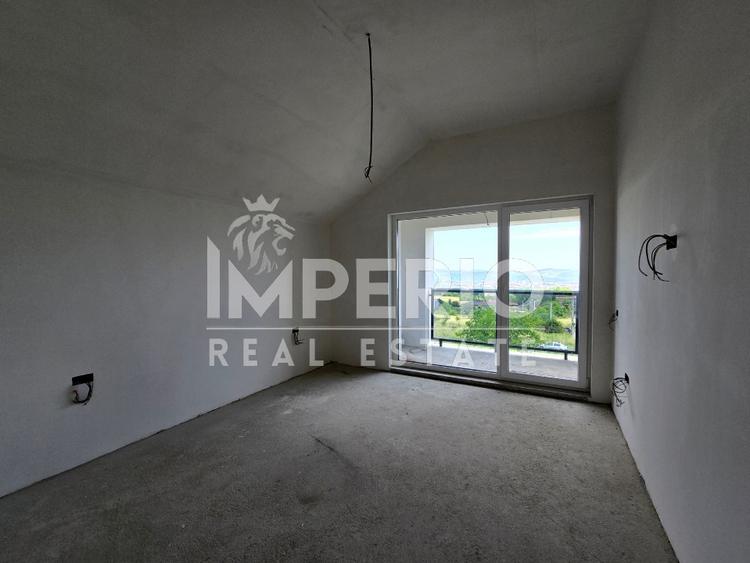 Casa individuala cu 6 camere si 5 parcari! - 5