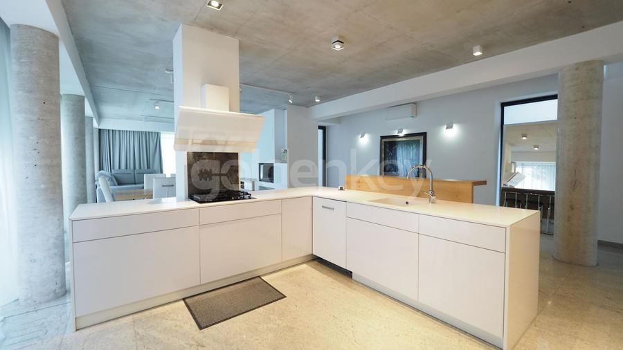 Vila minimalista pe o strada selecta si linistita - 6