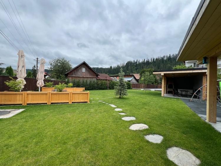 Chaletul Tau de Vis din Voronet &acirc; Eleganta, natura si liniste in Bucovina - 15