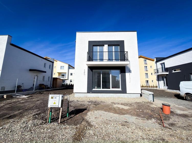 Casa Individuala Cu Toate Utilitatile Sanpetru - 2