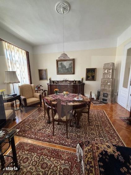 Apartament 3 camere ultracentral, 85 mp utili + terasa in curte si spa - 2