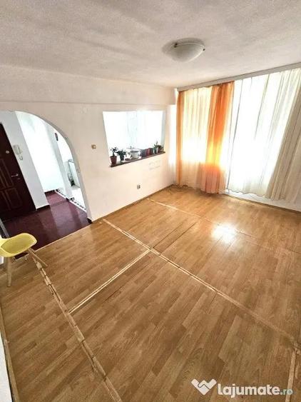 Inchiriem - apartament 2 camere ULTRACENTRAL - 2