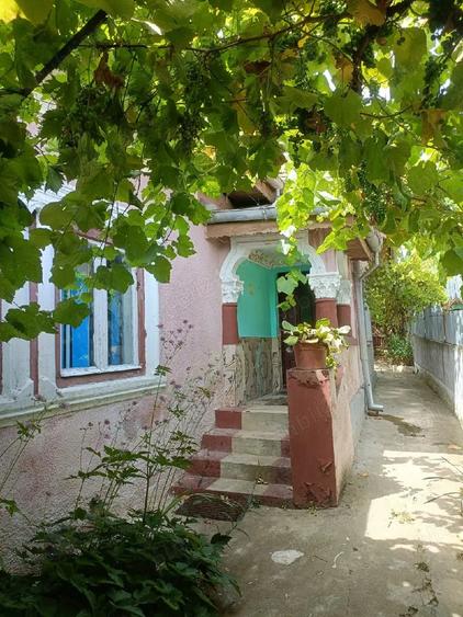 Casa de vanzare in Comuna Simian - 2