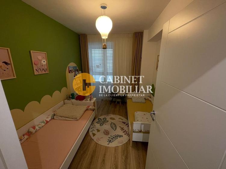 Apartament 4 camere DECOMANDAT et 1 + LOC DE PARCARE si BOXA - PACURARI - 9