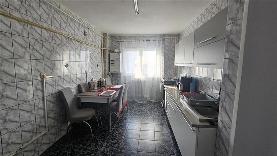 Berceni- Metrou Piata Sudului, apartament 4 camere, centrala proprie, bloc reabi - 21