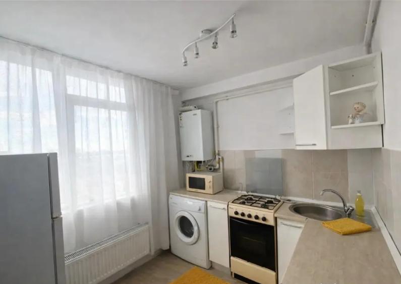 Garsoniera, cu 2 boxe, Astra, Brasov - 2