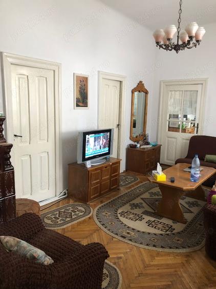 Casa in centrul orasului Ramnicu Sarat - 7