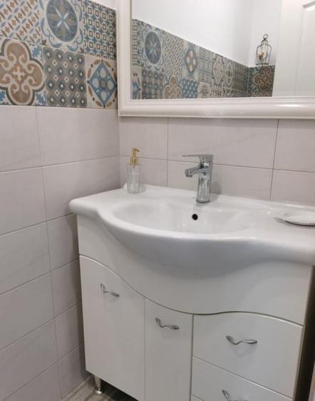 Apartament de 3 camere, luminos, aproape metrou – zona centrala - 7