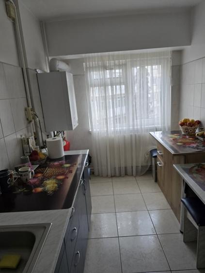 Apartament curat, cochet vizavi de spital - 6