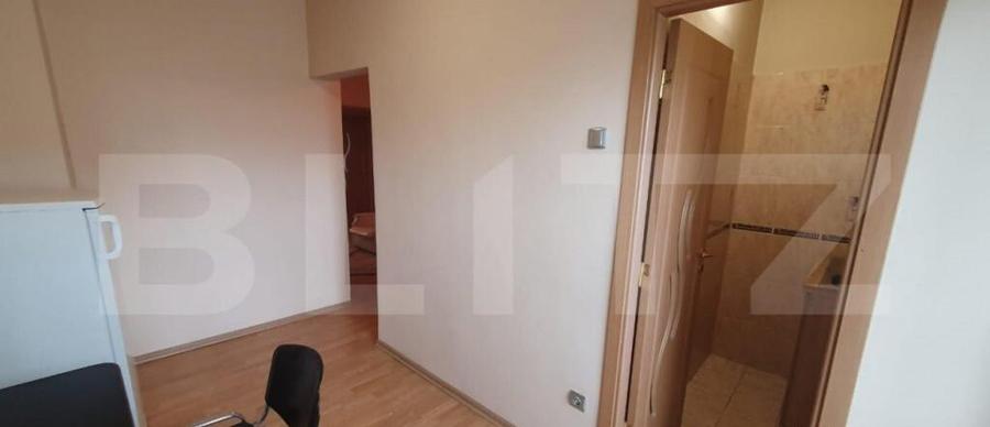 Apartament de 2 camere, 65 mp, AC, centrala termica, zona Pa - 14