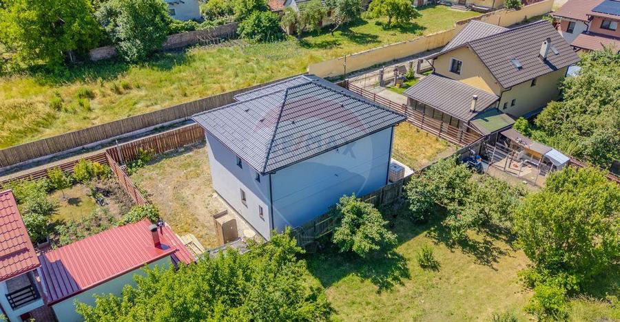 Loca?ie premium in Sanpetru, casa noua Comision 0% - 13