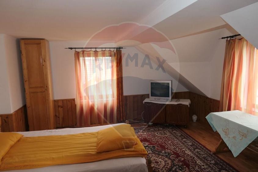 Casa / Vila cu 9 camere de vanzare in zona Central - 7