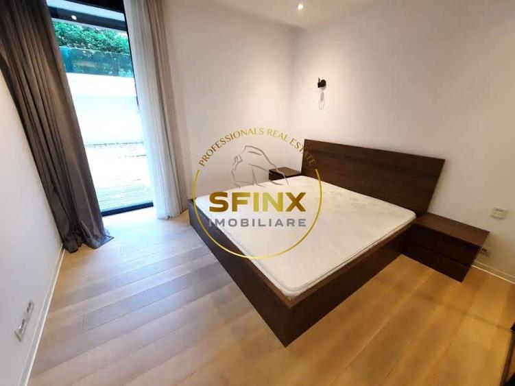 Apartament cu 4 camere decomandat, mobilat în Primăverii