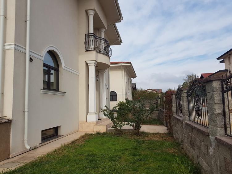 Sisesti-vila eleganta cu finisaje-lux,acces securizat,confort termic sporit,view - 1