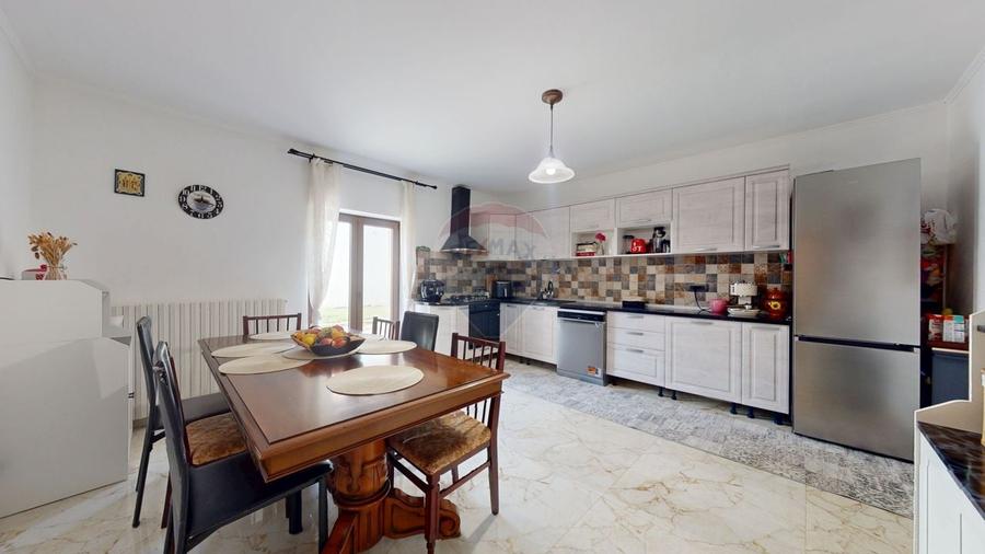 Doua case, 8 camere- oportunitate business - Bod, 2164 mp teren - 10