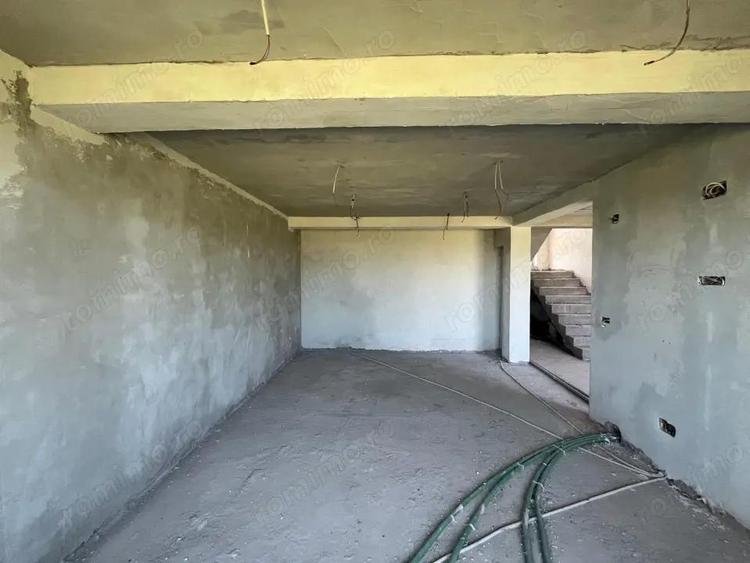 Casa P+1+Pod, 500 mp teren, zona lac Ghercesti - Aeroport Craiova - 2