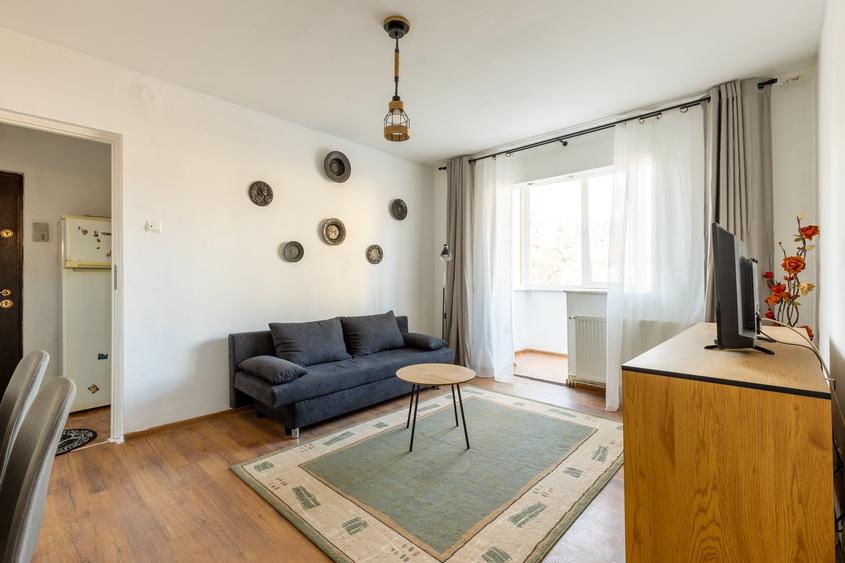 Apartament 2 camere, etaj 1/4, Florilor, zona de case - 6