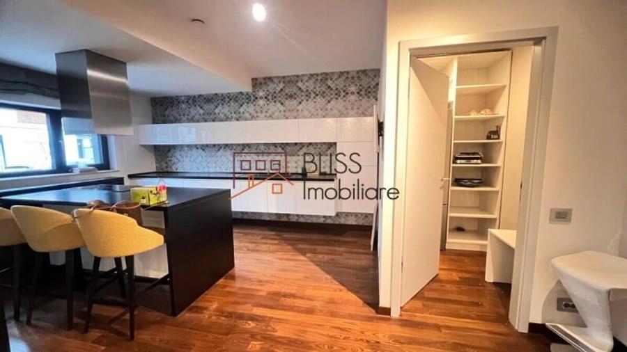 Casă / Vilă 6 camere în zona Iancu Nicolae - 4