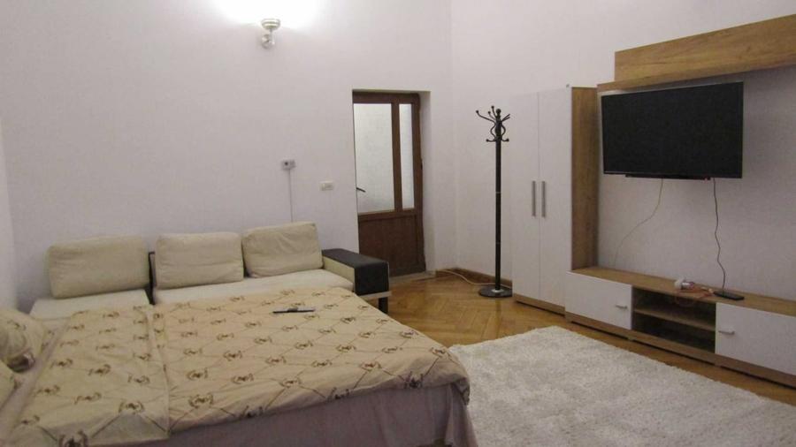 Apartament cu 2 camere, suprafata generoasa de 62 mp, mobilat si utilat modern - 4