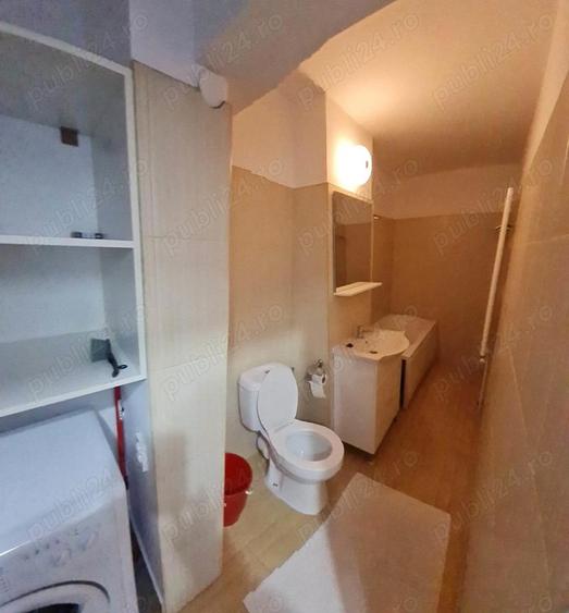 Inchiriez apartament 3 camere et.1 - 6