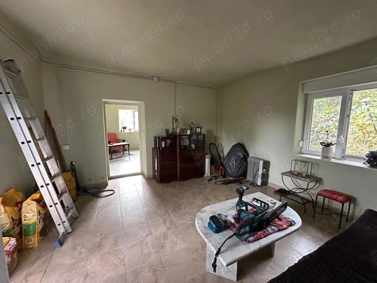 CASA LA TIPARI pentru 2 familii - 1