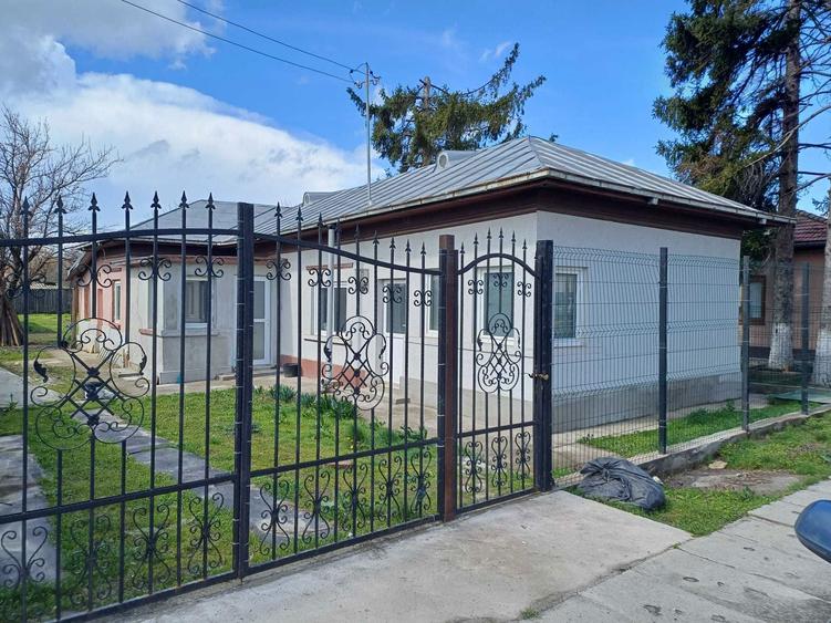 Vand casa batraneasca cu posibilitate de renovare in Giurgiu,sat Remus - 3