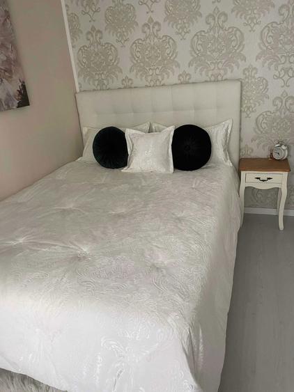 Apartament de vanzare - 1