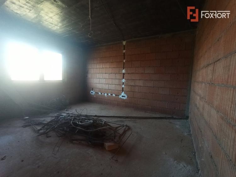 Casa individuala 7 camere Mosnita Noua - V2559 - 13