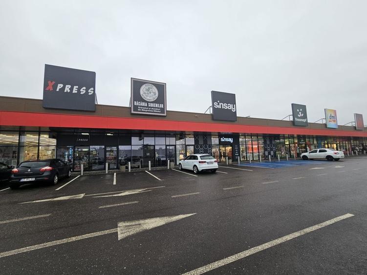 Spațiu comercial Kaufland – Shopping Park, Bd. Nicolae Bălcescu - 4