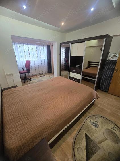 Proprietar inchiriez 4 camere Mosilor - 7