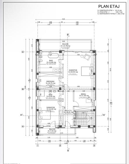 Casă cu 5 camere cu Teren 1040 Mp în Central