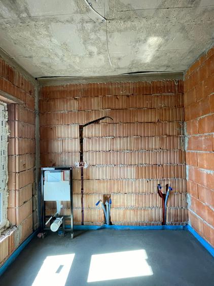 Duplex cu 5 camere cu Canalizare în Moșnița Nouă