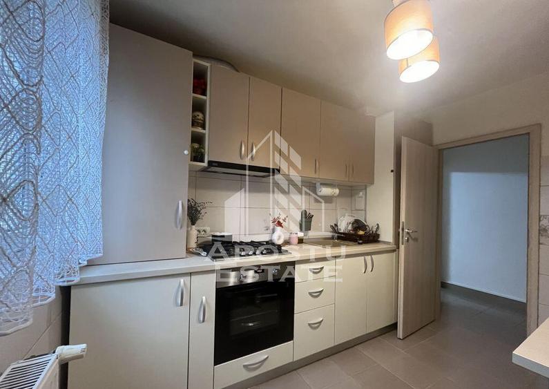 Apartament cu 3 camere, 2 bai,etajul 1, centrala ,renovat... - 6