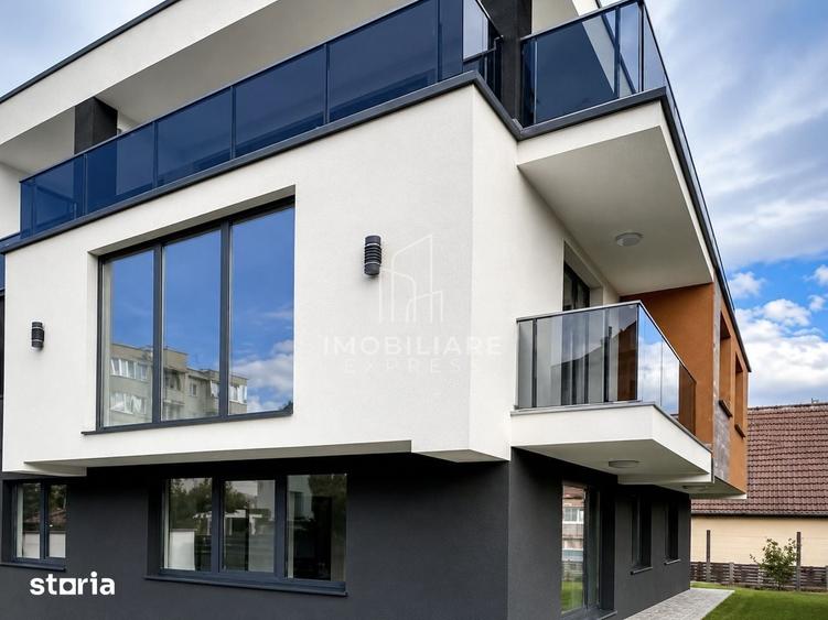 Casă cu 5 camere cu Teren 300 Mp în Gheorgheni