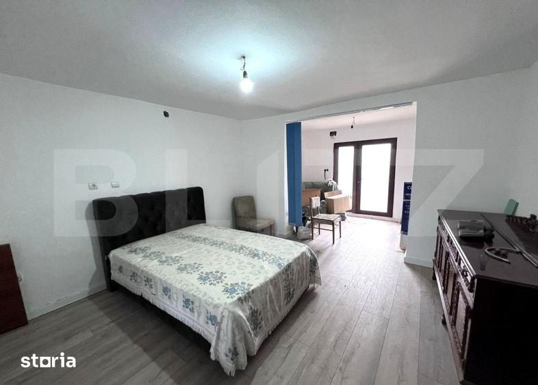 Casă cu Teren 3730 Mp în Stremț