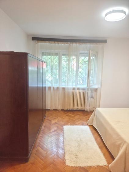 Apartament cu 2 camere decomandat în Cotroceni
