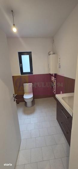 Apartament cu 2 camere de vanzare in Busteni, curte si loc de parcare - 1