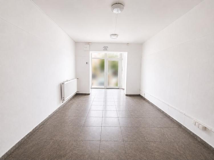 Spațiu comercial, de 52 mp, în Decebal