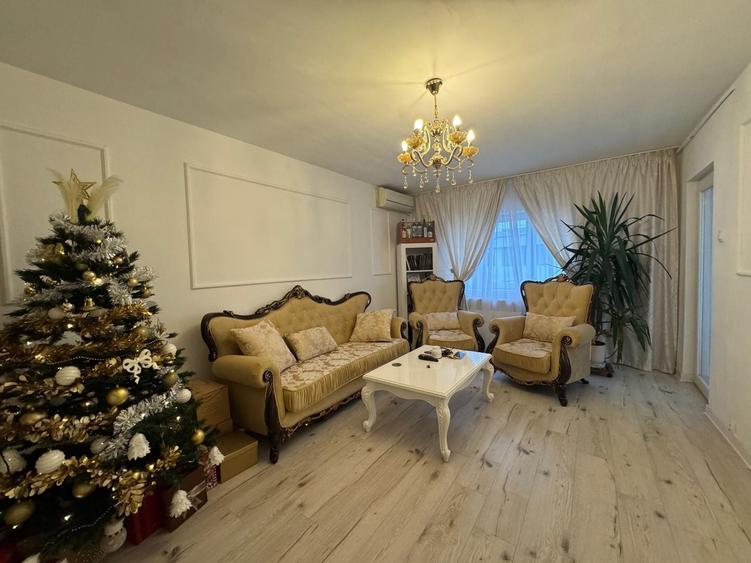 Apartament cu 3 camere decomandat, mobilat în Băneasa