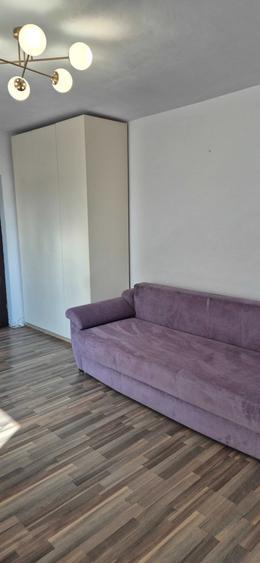 Proprietar-inchiriez 2 camere str.Drumul Taberei - 200 m parc Drumul Taberei & 100 m metrou - 4