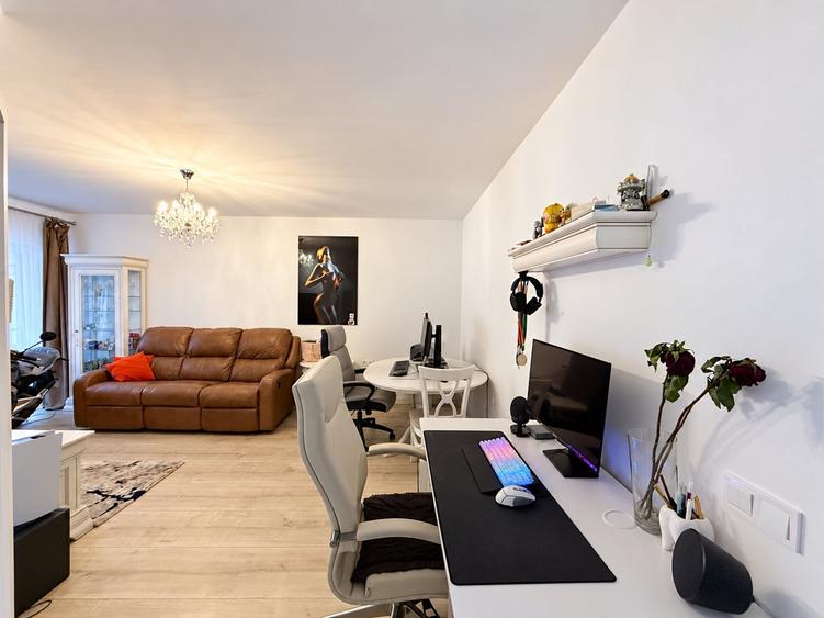 Apartament cu 2 camere decomandat, mobilat în Ștrand