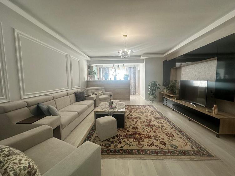Apartament 3 camere de vanzare Zona Compozitorilor - 2