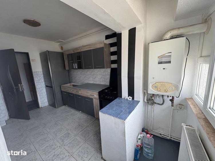Apartament cu 2 camere decomandat în Carpați 2