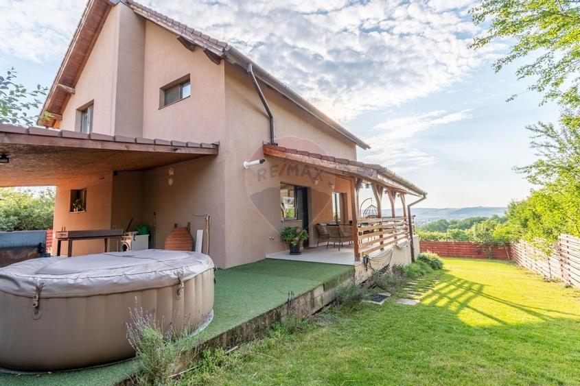 Casa de vanzare, Jucu de Sus teren 811mp, 4 Camere, 2 Bai, Priveliște - 21